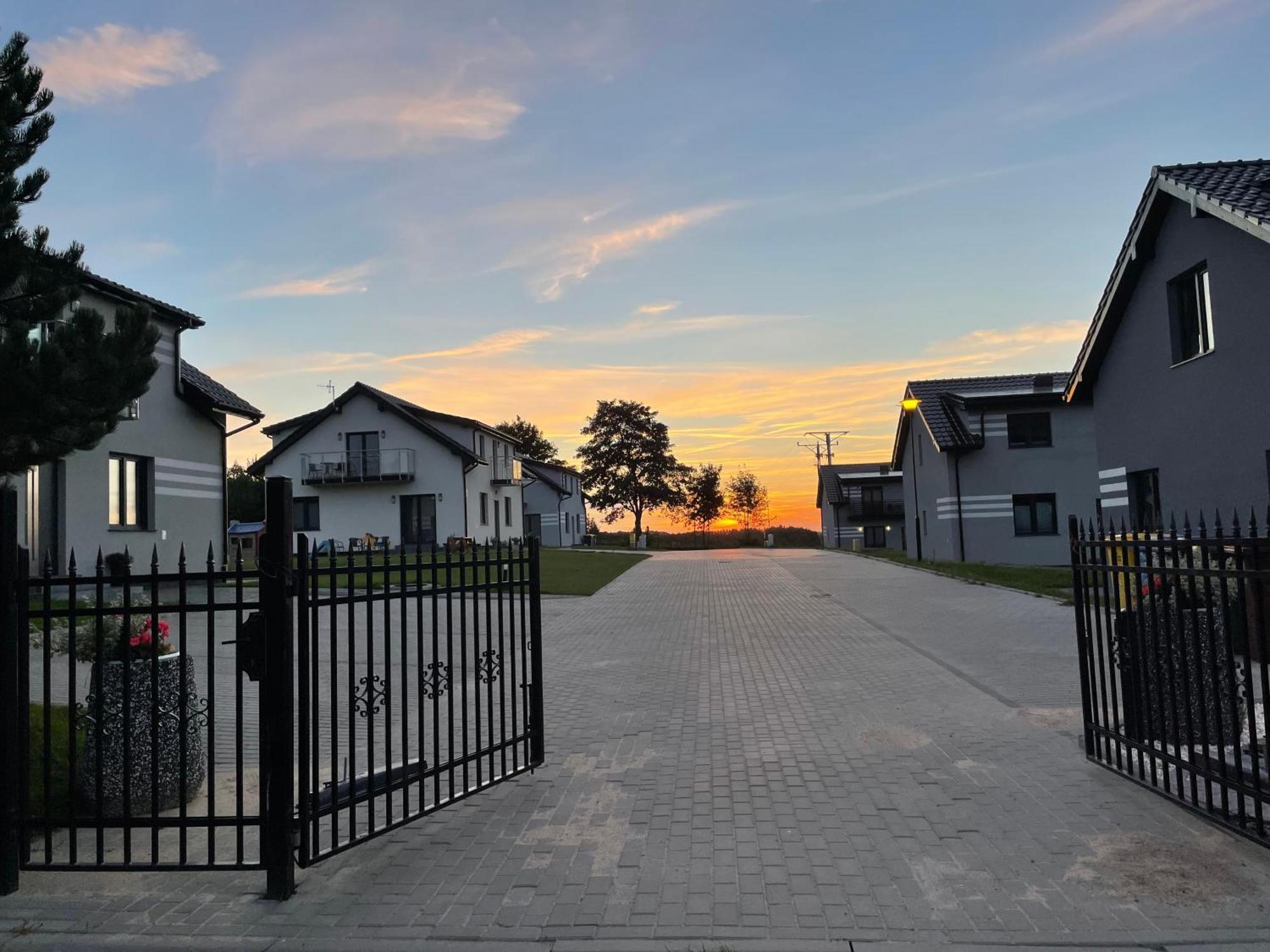 Apartamenty Pod Sosnami Sarbinowo Bagian luar foto